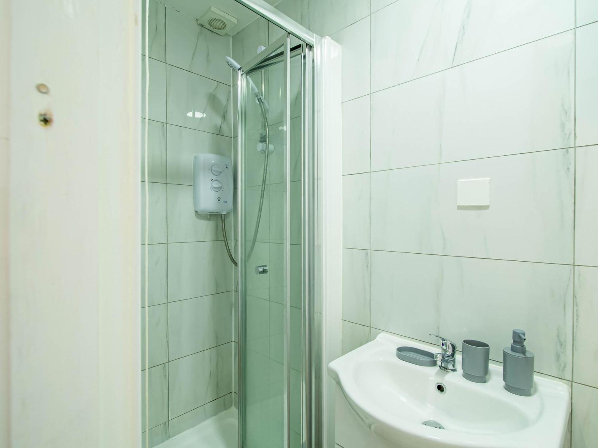 Belgian Studio Apt 2 ฮัดเดอร์สฟิลด์ ภายนอก รูปภาพ